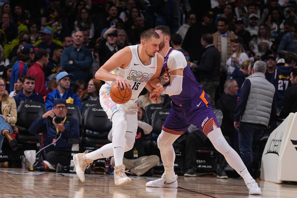 边路突破与 边路突破与