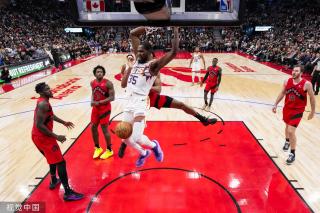 同时展现了 同时展现了