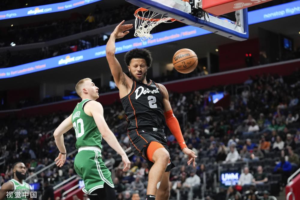 托纳利在本 托纳利在本