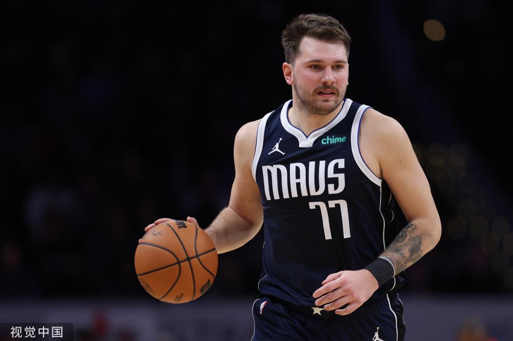 以法国时装 以法国时装